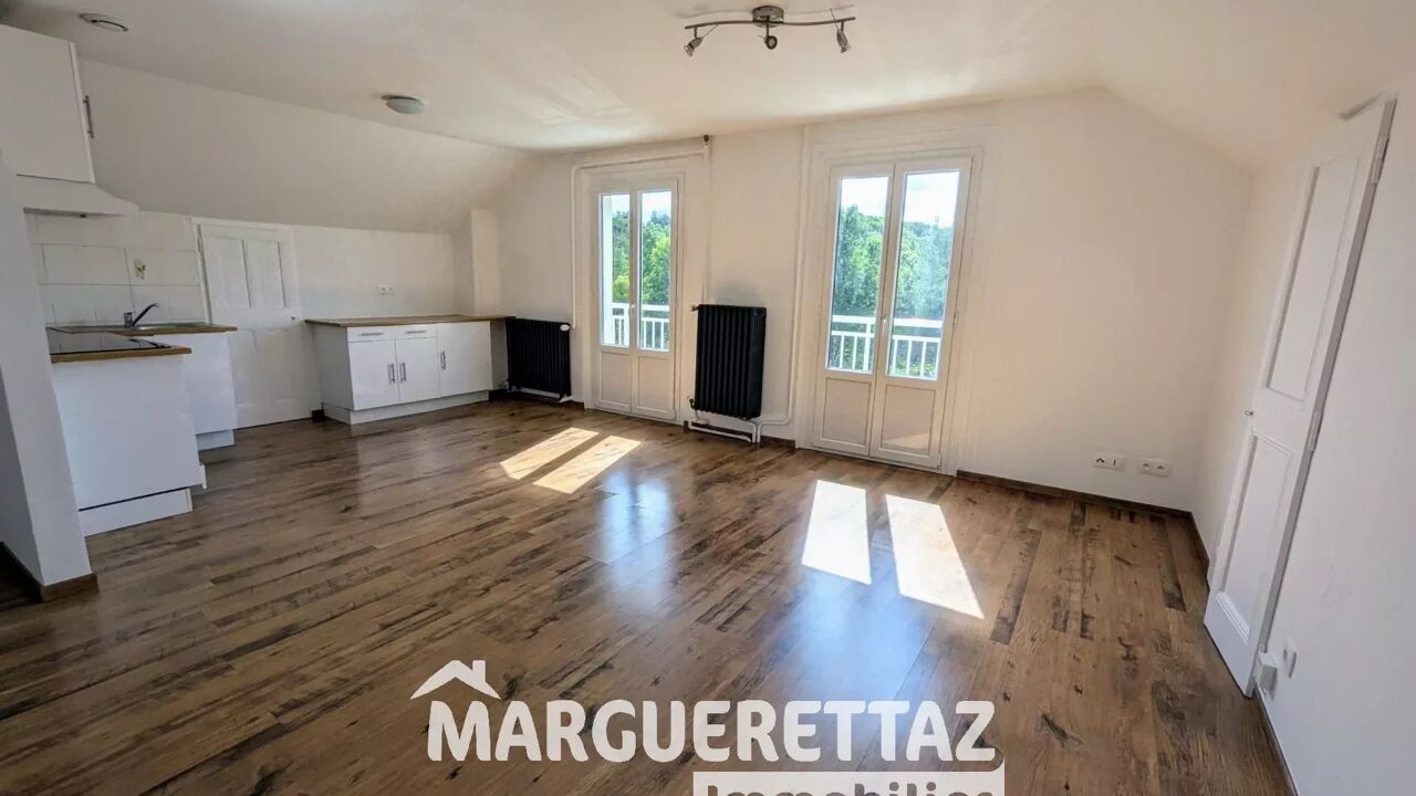 appartement 2 pièces 49 m2 à vendre à Bonne (74380)