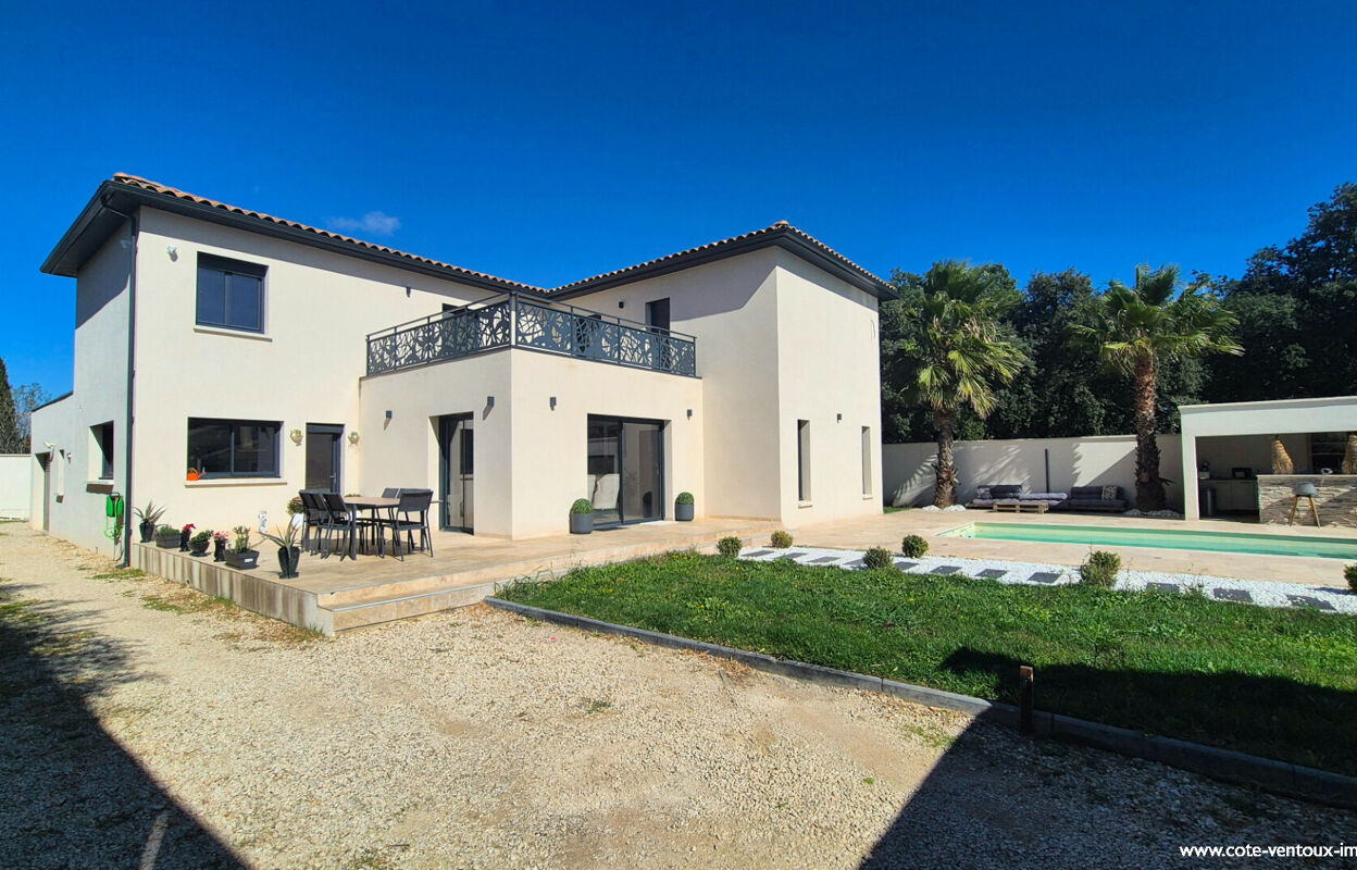 maison 9 pièces 274 m2 à vendre à Carpentras (84200)