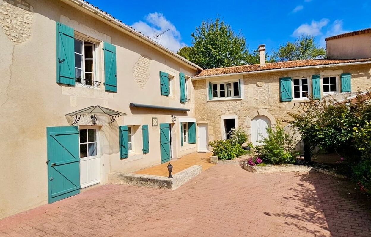 maison 7 pièces 192 m2 à vendre à Chasseneuil-du-Poitou (86360)