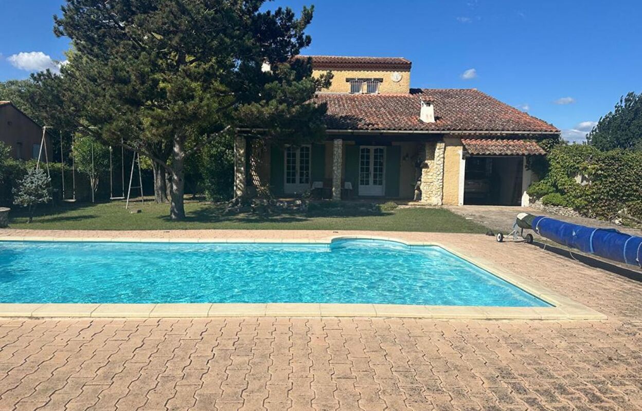 maison 5 pièces 120 m2 à vendre à Entraigues-sur-la-Sorgue (84320)