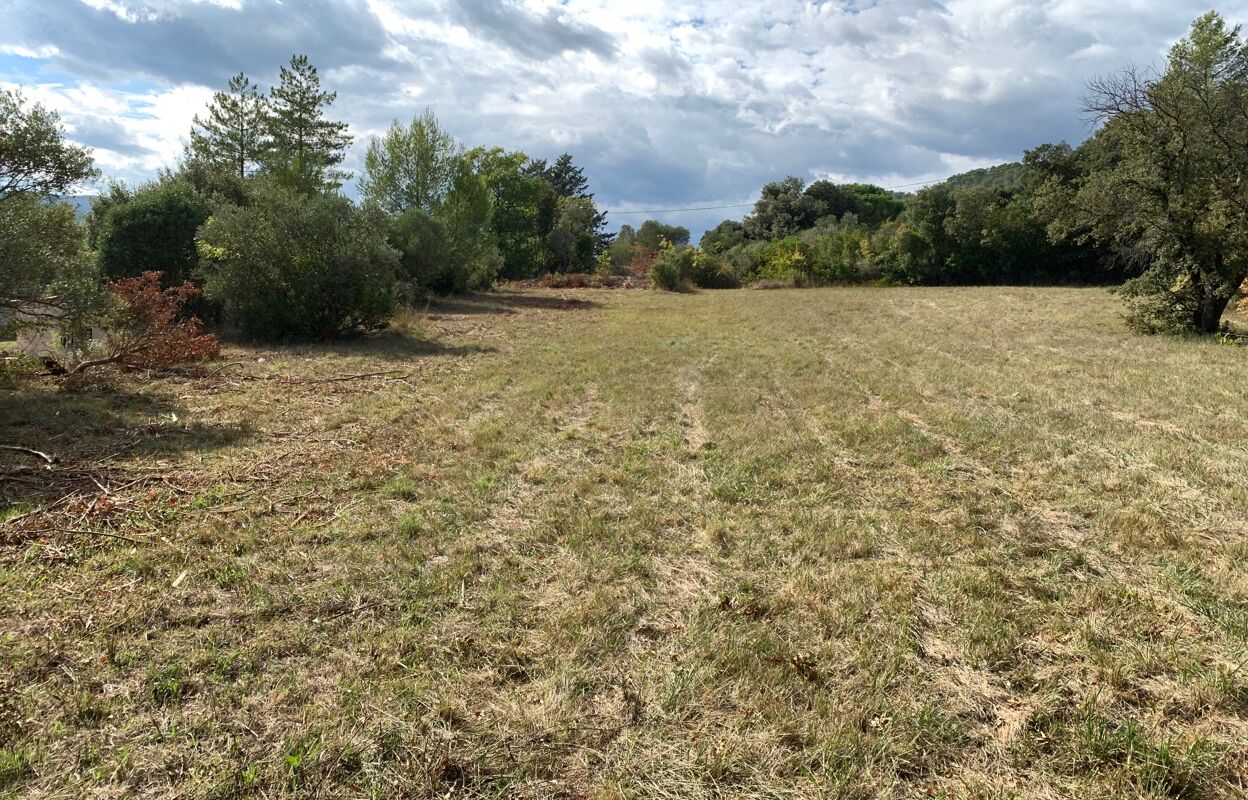 terrain 1300 m2 à construire à Camps-la-Source (83170)