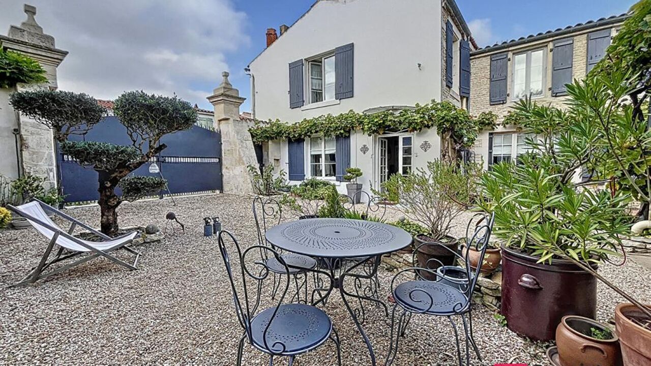 maison 10 pièces 290 m2 à vendre à Nuaillé-d'Aunis (17540)