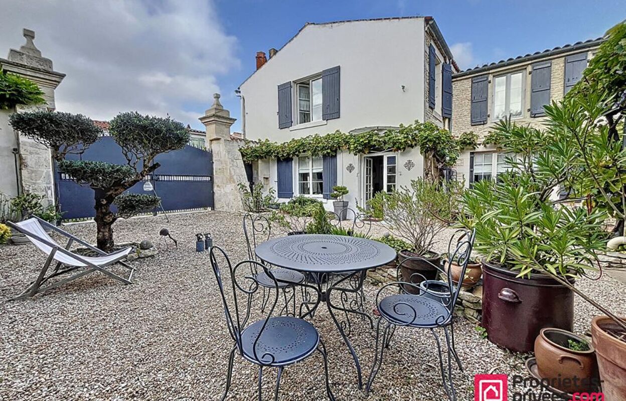 maison 10 pièces 290 m2 à vendre à Nuaillé-d'Aunis (17540)