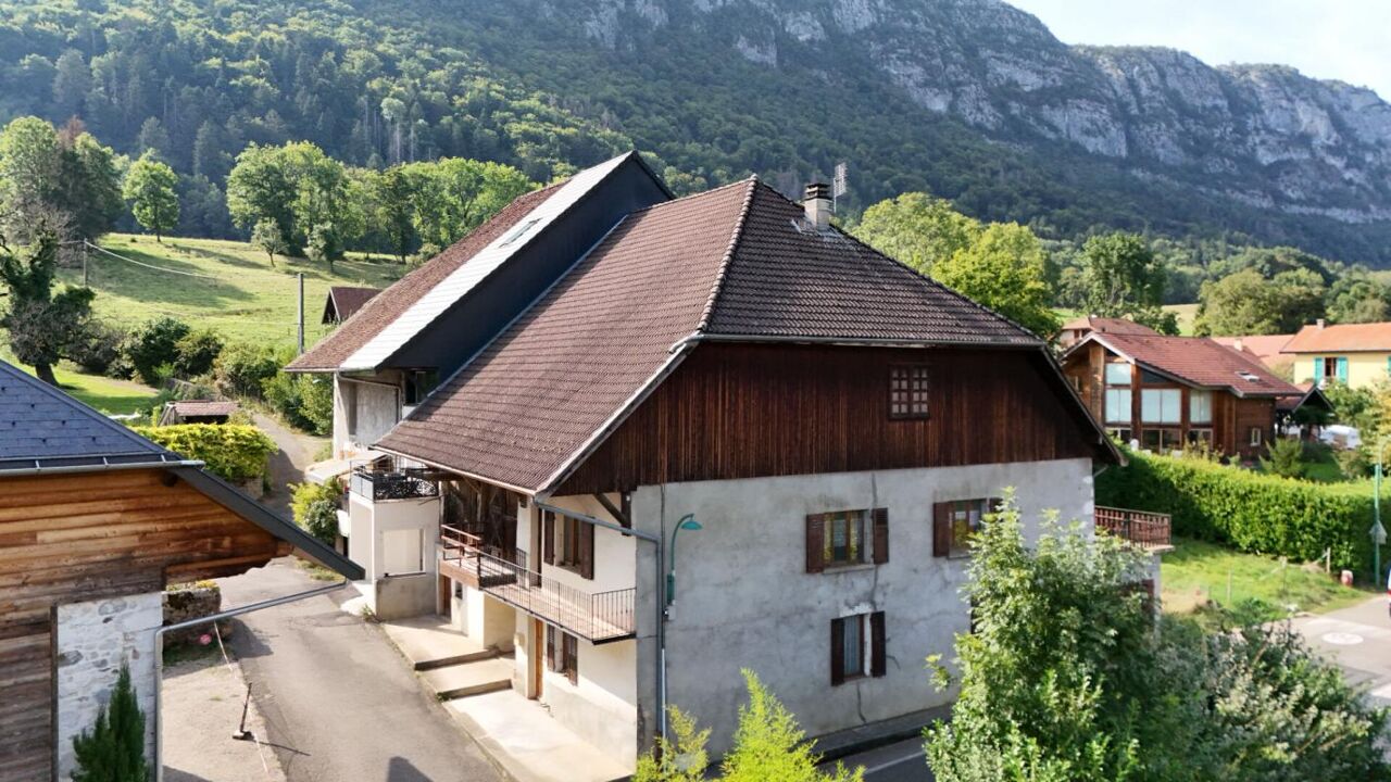 maison 5 pièces 146 m2 à vendre à Lathuile (74210)