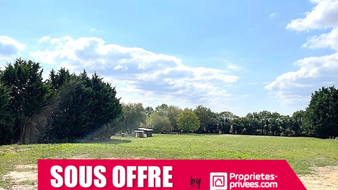 terrain  pièces 2730 m2 à vendre à La Ronde (17170)