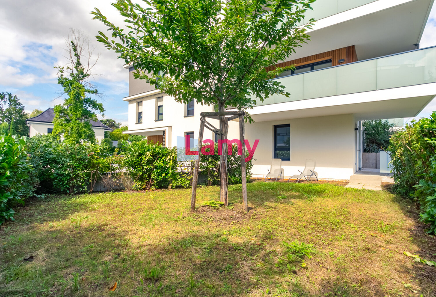 Parking + Appartement — photo 1