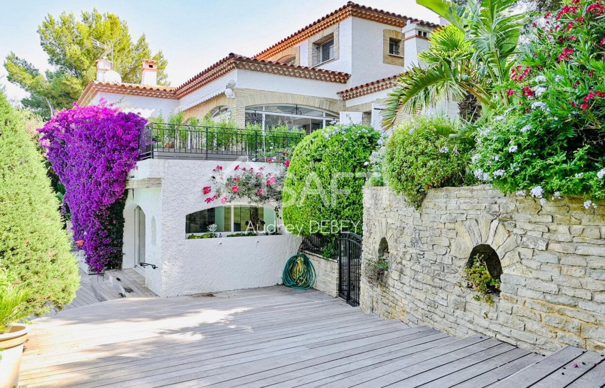 maison 10 pièces 537 m2 à vendre à La Seyne-sur-Mer (83500)