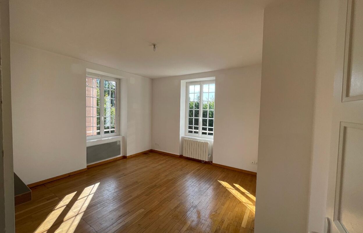 appartement 2 pièces 46 m2 à louer à Sainte-Foy-Lès-Lyon (69110)