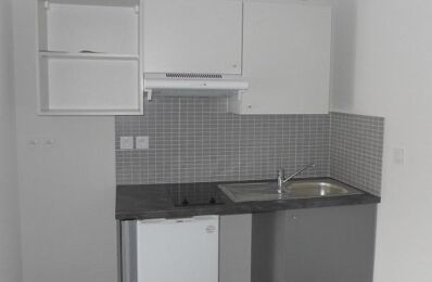 location appartement 656 € CC /mois à proximité de Saint-Pierre-des-Corps (37700)