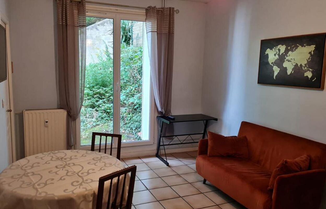 appartement 2 pièces 34 m2 à vendre à Poitiers (86000)