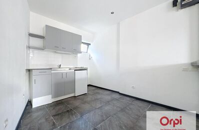 location appartement 450 € CC /mois à proximité de Néris-les-Bains (03310)