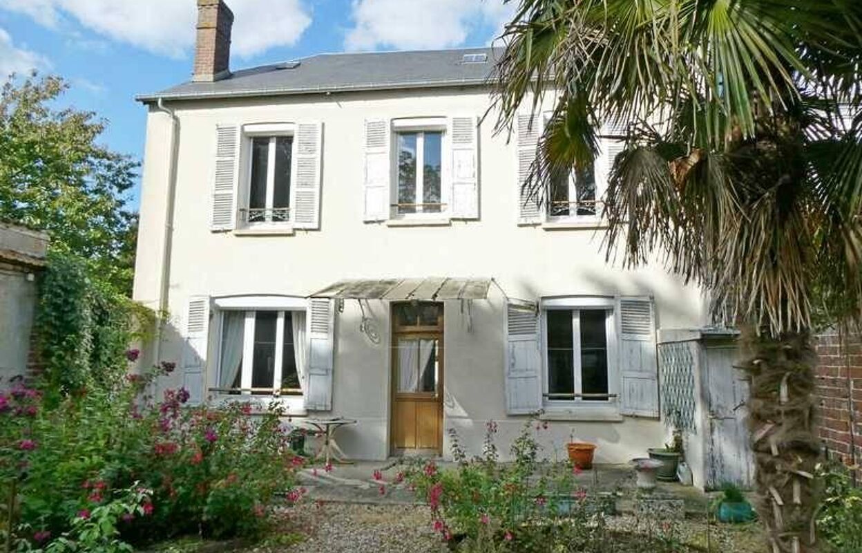 maison 6 pièces 134 m2 à vendre à Gisors (27140)