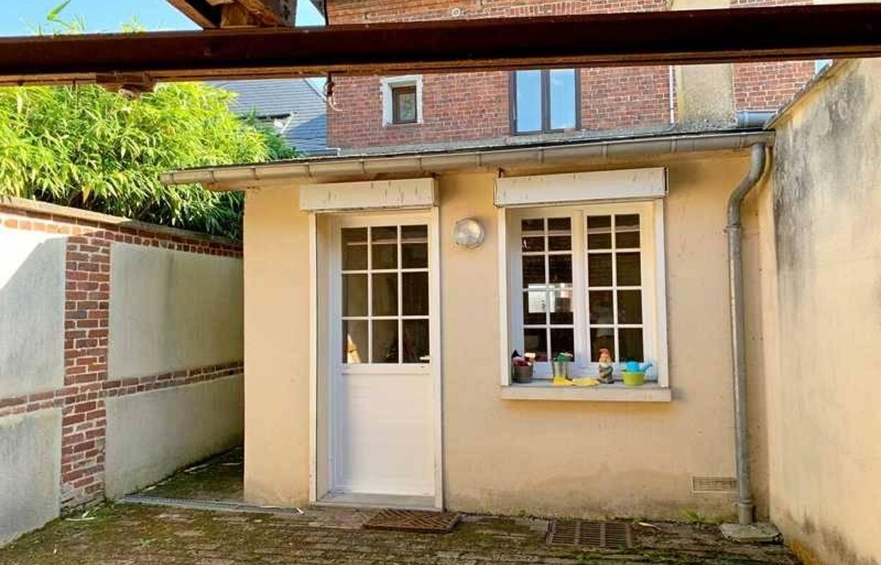 maison 6 pièces 111 m2 à vendre à Gisors (27140)