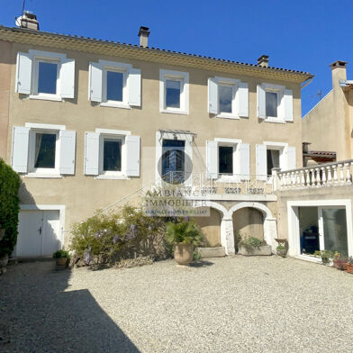 Maison 7 pièces 206 m²