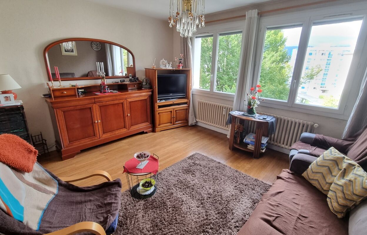 appartement 4 pièces 61 m2 à vendre à Chambéry (73000)