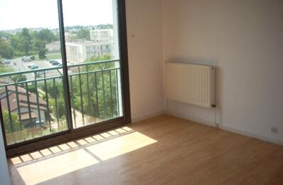 location appartement 610 € CC /mois à proximité de Cénac (33360)