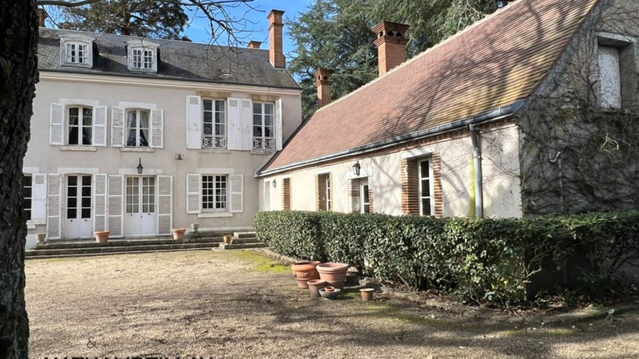 maison 10 pièces 260 m2 à vendre à Combleux (45800)