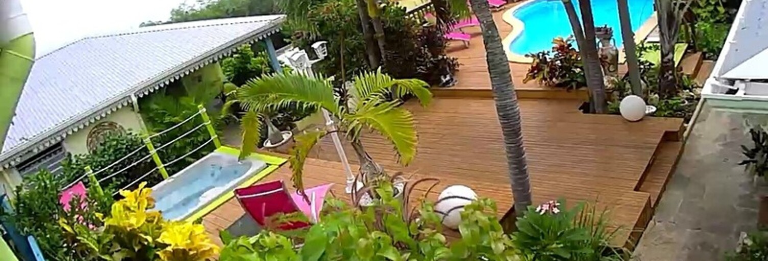 Maison 12 Pièces 250 m² à vendre à Sainte-Anne (97180)