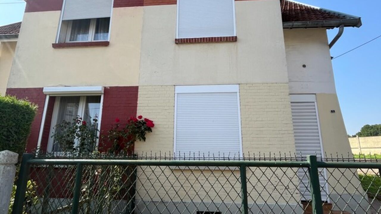 maison 5 pièces 92 m2 à vendre à Fourmies (59610)