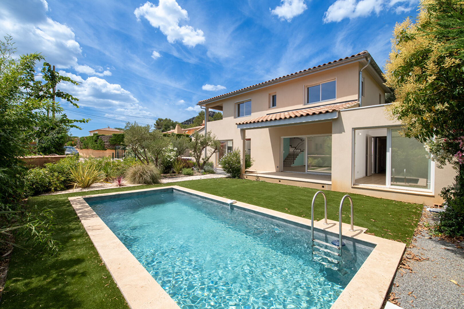 Hyères Maison 7 pièces 143 m²