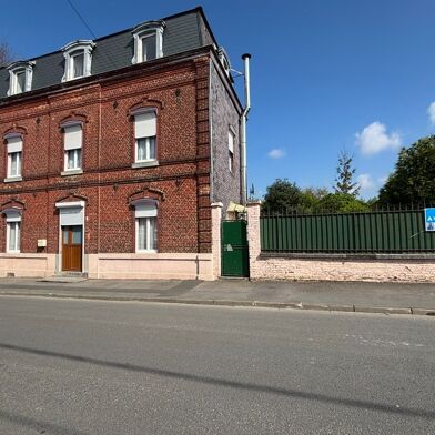 Maison 8 pièces 210000 €