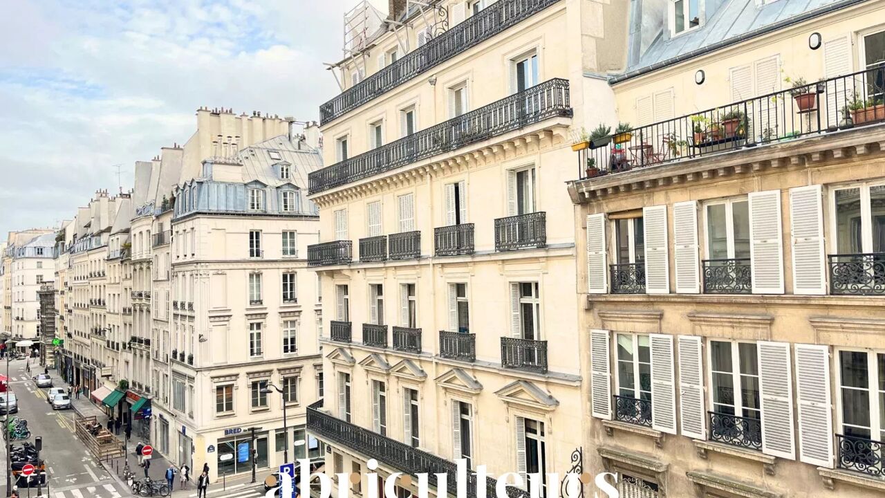 appartement 2 pièces 54 m2 à vendre à Paris 1 (75001)