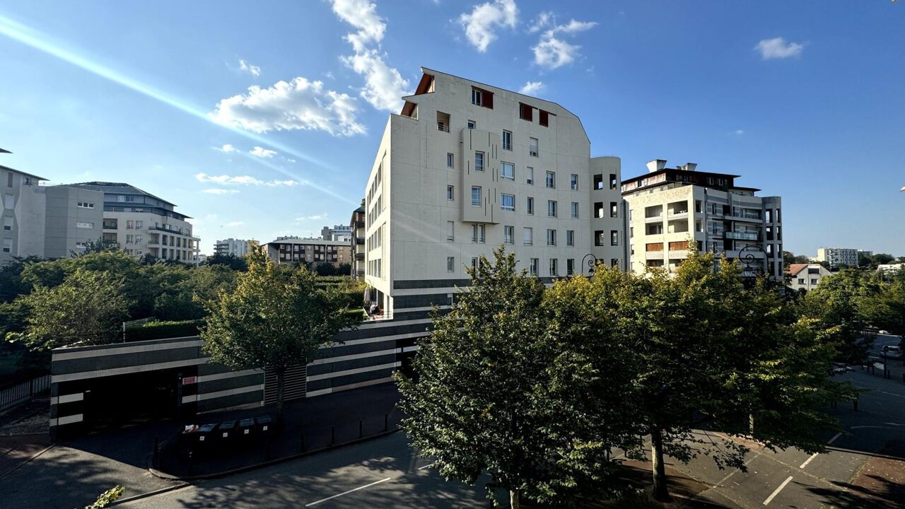 appartement 4 pièces 81 m2 à vendre à Saint-Germain-en-Laye (78100)