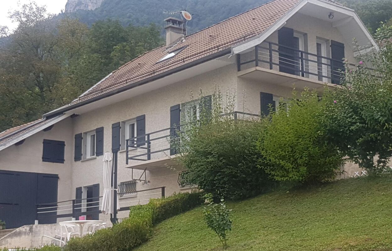 maison 5 pièces 130 m2 à vendre à Saint-Christophe (73360)