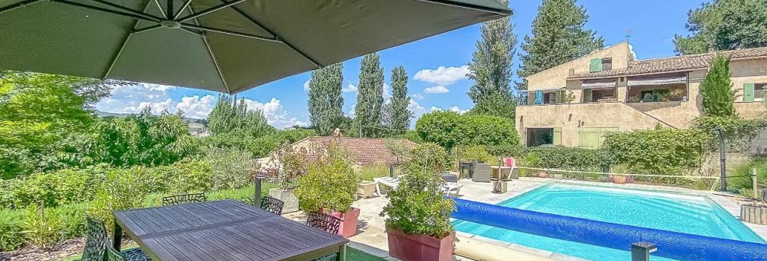 Maison 7 Pièces 190 m² à vendre à Ansouis (84240)