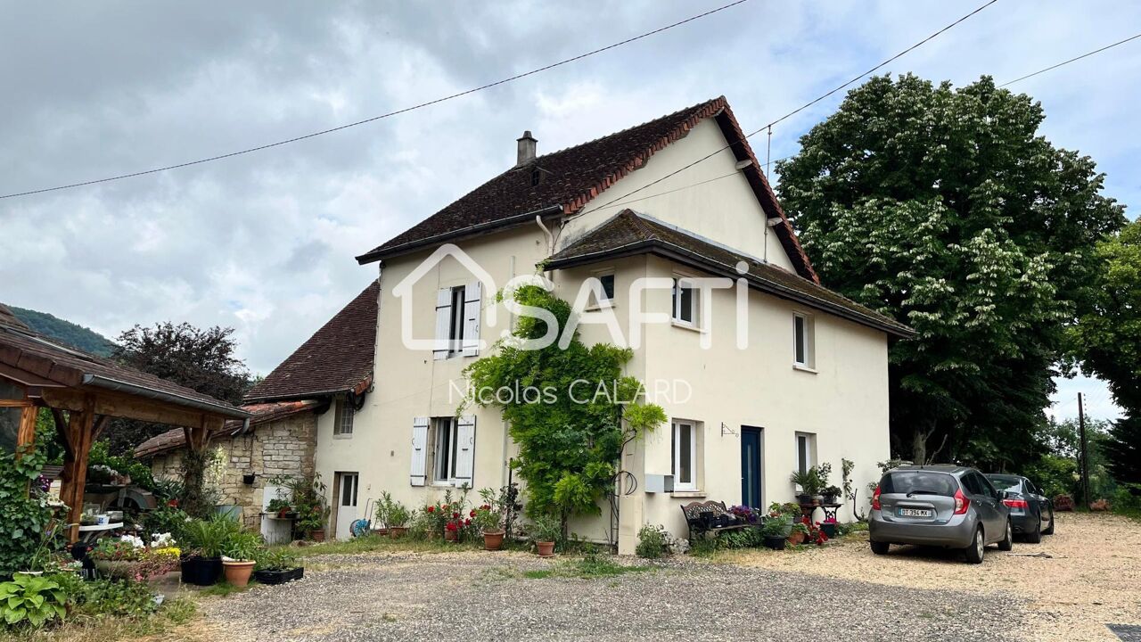 maison 4 pièces 160 m2 à vendre à Beaufort (39190)