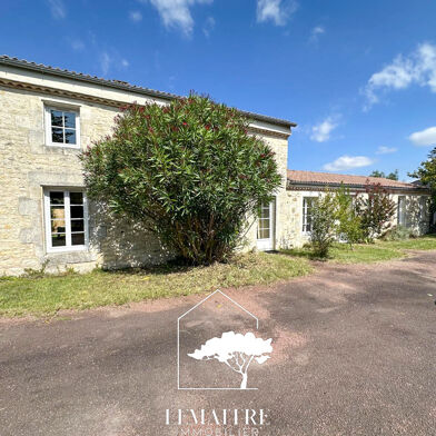 Maison 7 pièces 540800 €