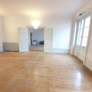 Appartement 6 pièces 235 m²