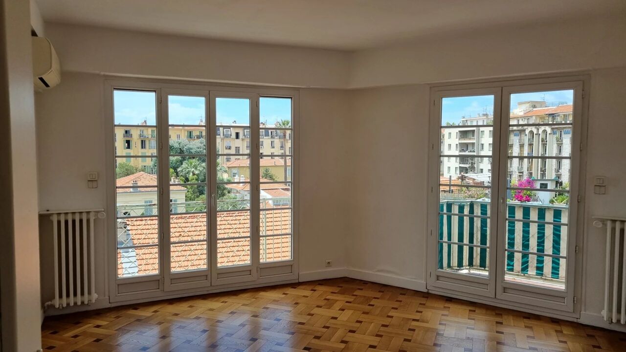 appartement 2 pièces 53 m2 à louer à Nice (06100)