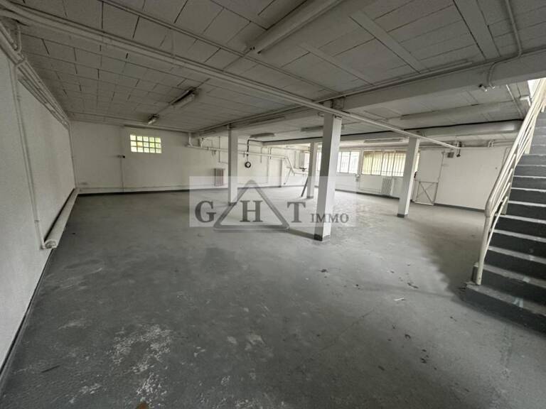 ATELIER/ BUREAUX 425M2 A VENDRE MONTREUIL — photo 1