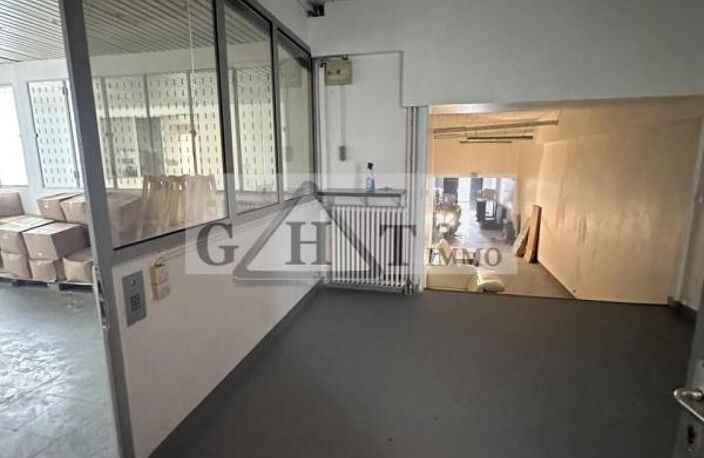 ATELIER/ BUREAUX 425M2 A VENDRE MONTREUIL — photo 3