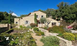 Maison 8 Pièces 260 m² à vendre à Gordes (84220)