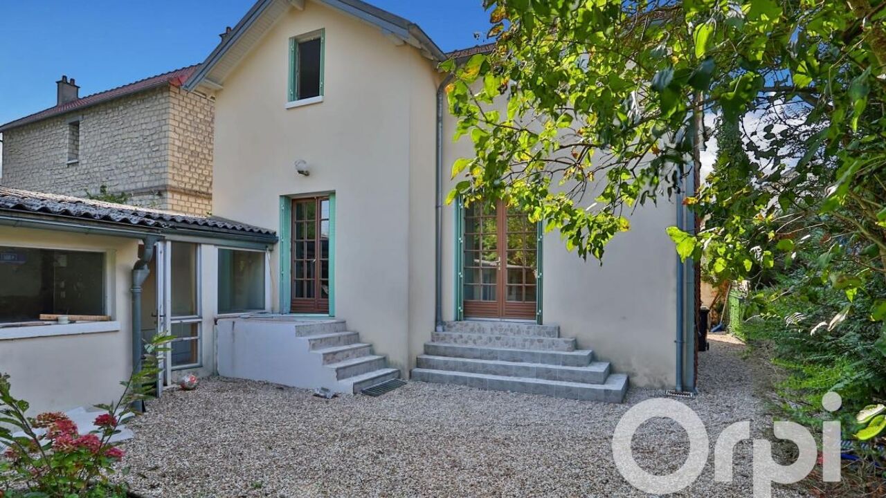 maison 6 pièces 100 m2 à vendre à Gisors (27140)