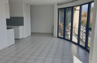 location appartement 486 € CC /mois à proximité de Le Monastère (12000)