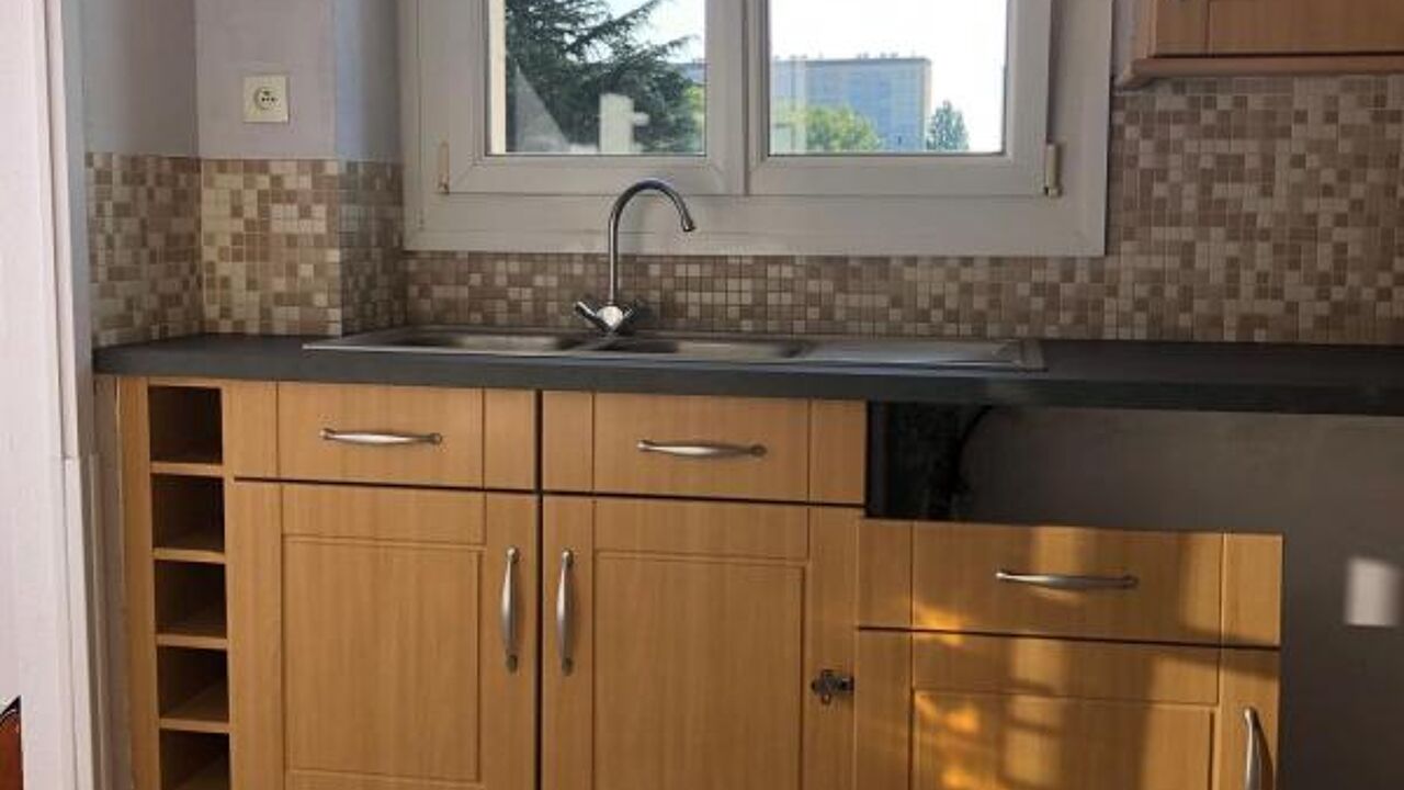 appartement 4 pièces 74 m2 à louer à Orléans (45000)