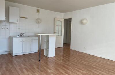 location appartement 526 € CC /mois à proximité de Saint-Jean-de-la-Ruelle (45140)