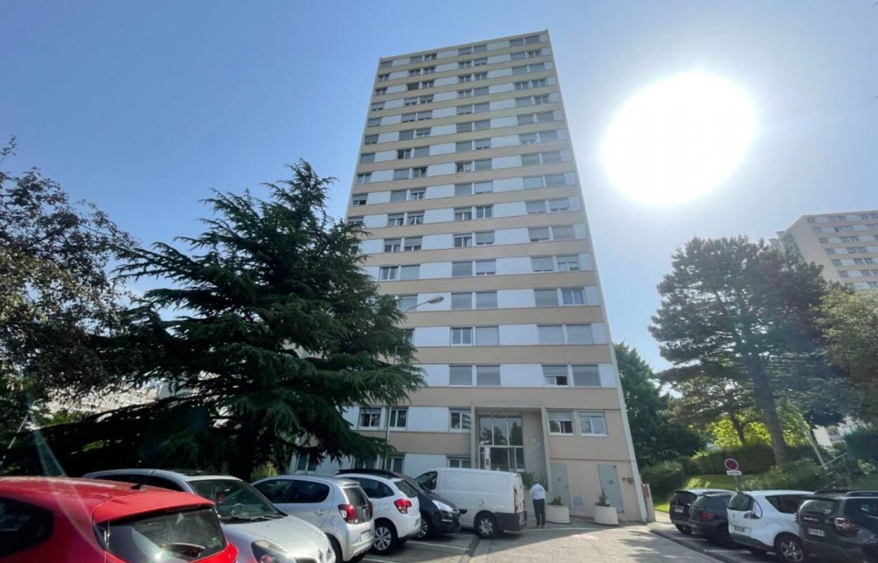 appartement 5 pièces 96 m2 à vendre à Saint-Étienne (42000)