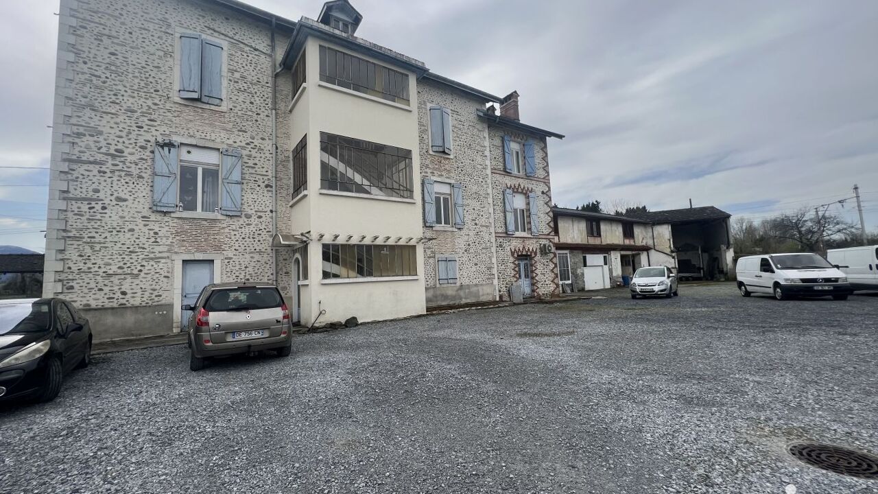 immeuble  pièces 350 m2 à vendre à Coarraze (64800)