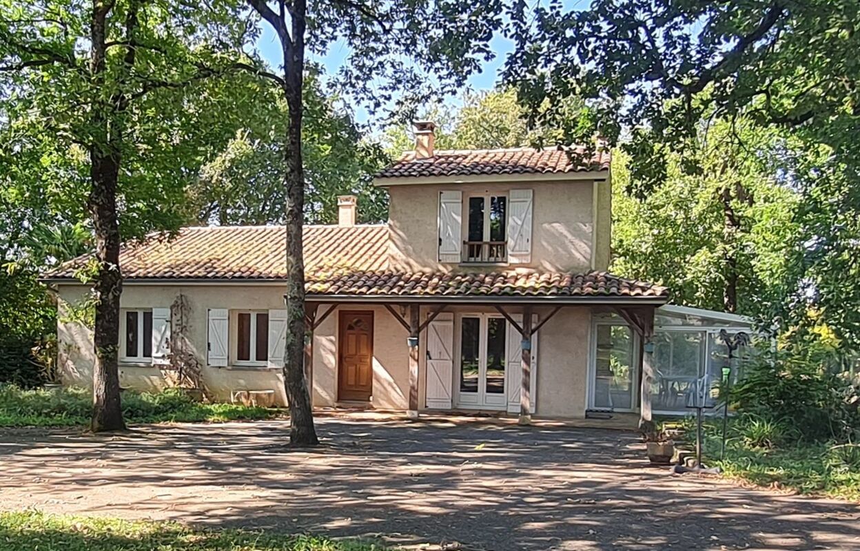 maison 5 pièces 131 m2 à vendre à Lectoure (32700)