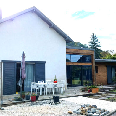 Maison 6 pièces 180 m²