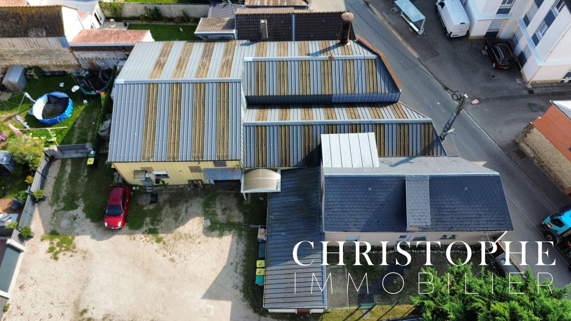 Local d'activit&eacute;s  à vendre Louviers 27400