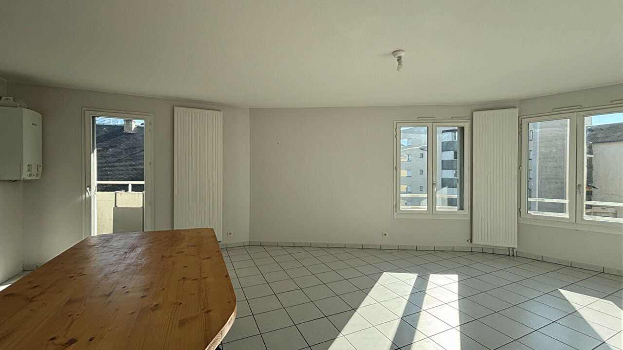 appartement 3 pièces 68 m2 à vendre à Chambéry (73000)