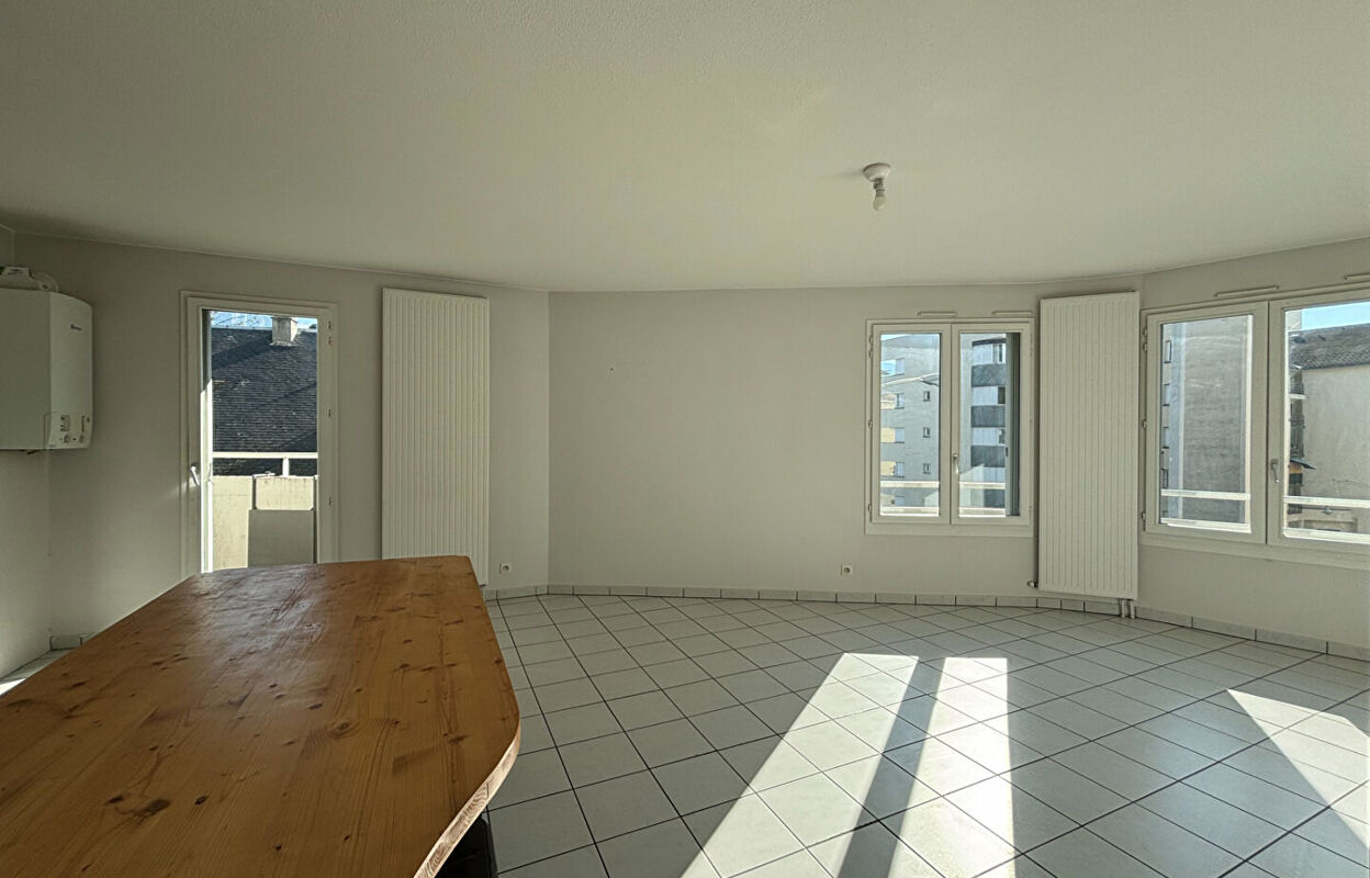 appartement 3 pièces 68 m2 à vendre à Chambéry (73000)