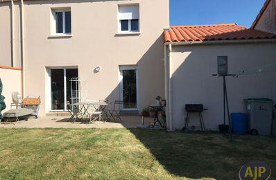 location maison 810 € CC /mois à proximité de Le Pallet (44330)