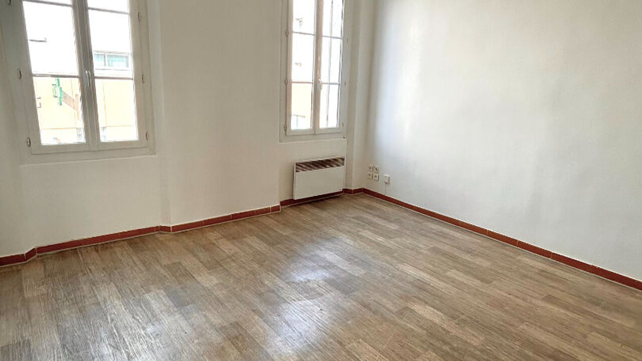 appartement 1 pièces 33 m2 à louer à Le Pradet (83220)