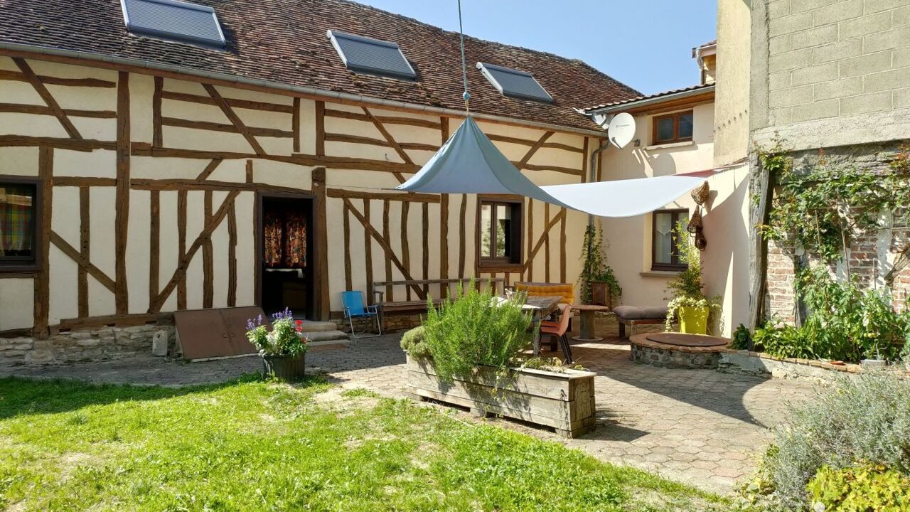 maison 5 pièces 107 m2 à vendre à Brienne-le-Château (10500)